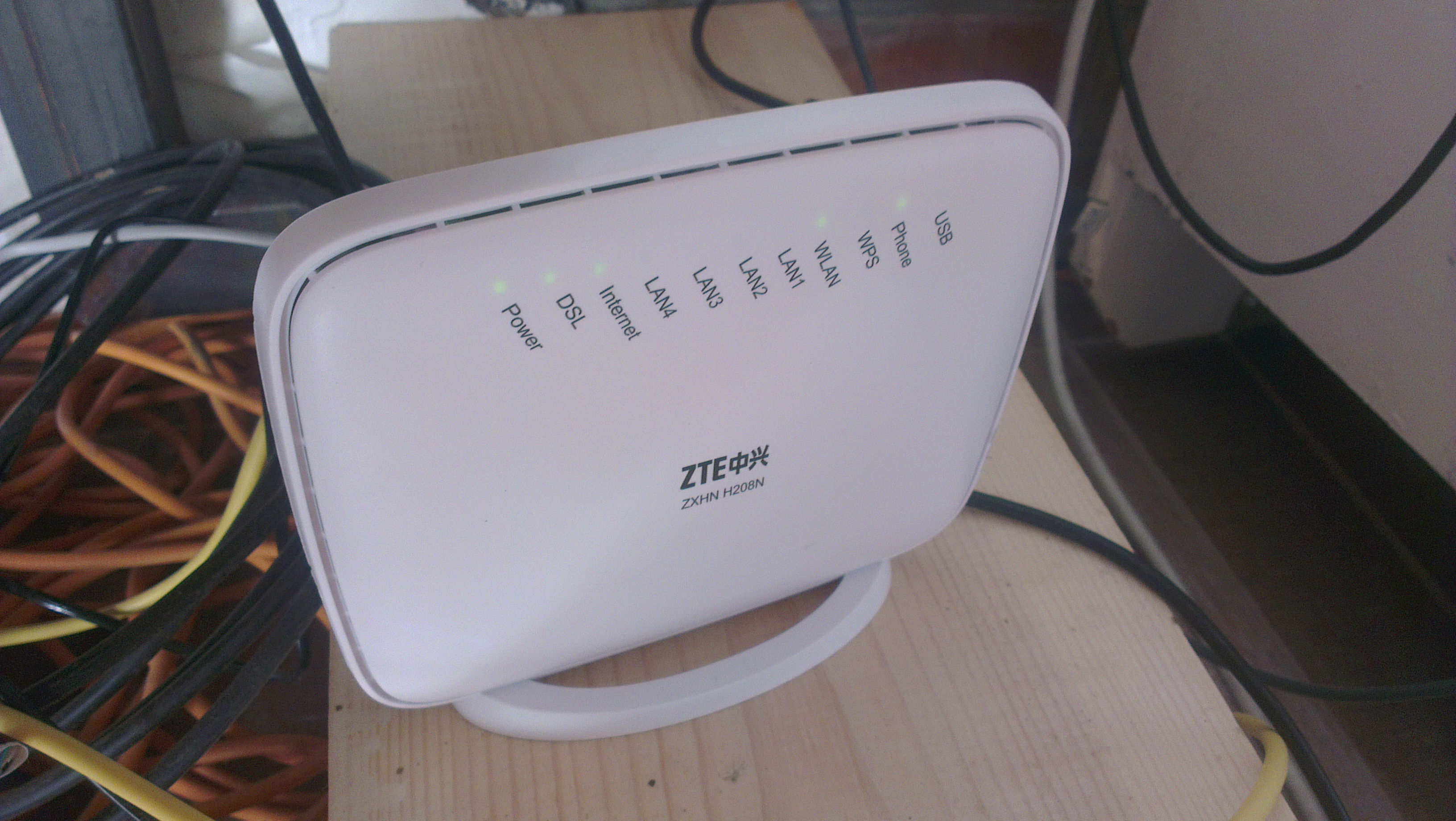 Белтелеком купить телевизор. FTTB Wi-Fi роутер. Модем Huawei Белтелеком 2022. Модем Paradyne 6211. Wi-Fi роутер Триколор tr-3g/4g-Router-02.